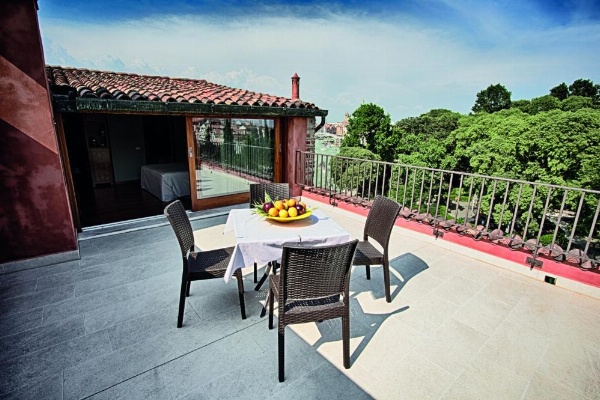 Hotel Santa Chiara image 14