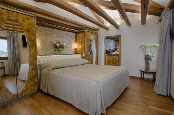 Hotel Santa Chiara image 19